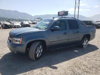  Salvage Chevrolet Avalanche