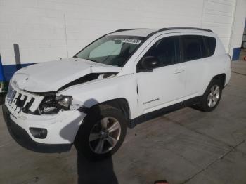  Salvage Jeep Compass