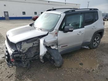  Salvage Jeep Renegade