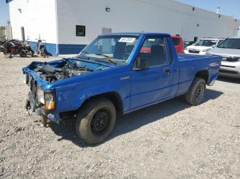  Salvage Mitsubishi Mighty Max