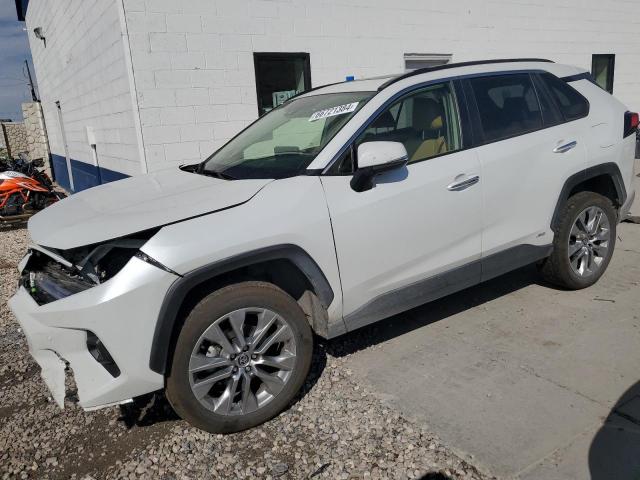  Salvage Toyota RAV4