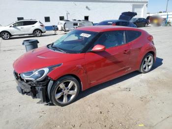  Salvage Hyundai VELOSTER