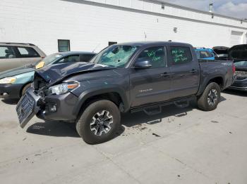  Salvage Toyota Tacoma