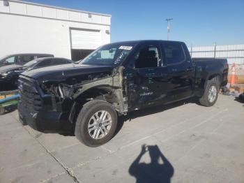  Salvage Toyota Tundra