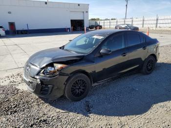  Salvage Mazda 3