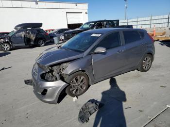  Salvage Hyundai ACCENT