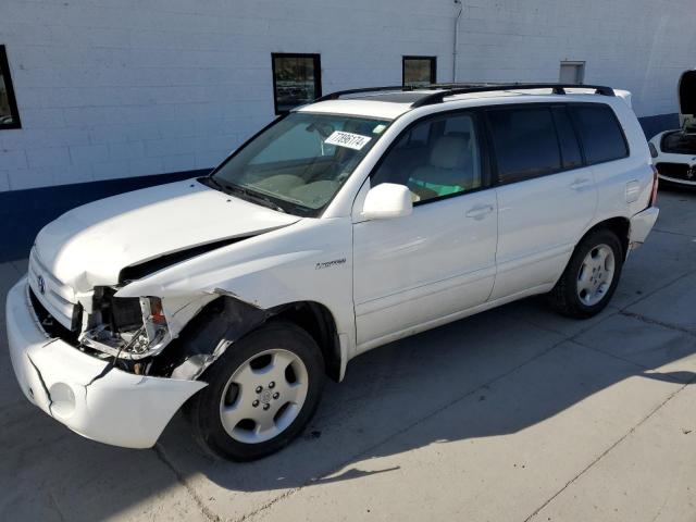  Salvage Toyota Highlander