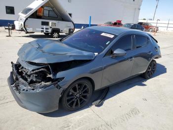  Salvage Mazda 3