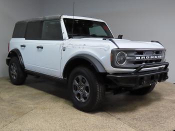  Salvage Ford Bronco