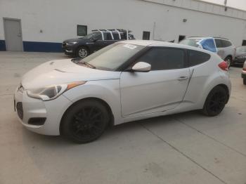  Salvage Hyundai VELOSTER