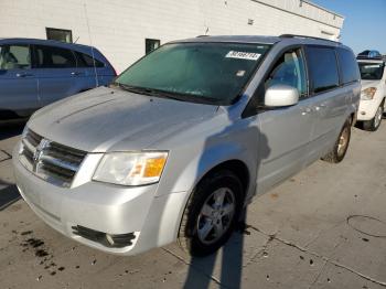  Salvage Dodge Caravan