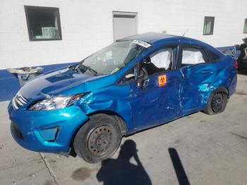  Salvage Ford Fiesta