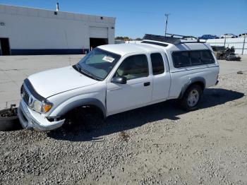  Salvage Toyota Tacoma