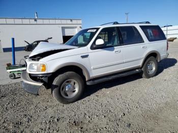  Salvage Ford Expedition