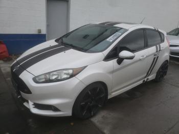  Salvage Ford Fiesta