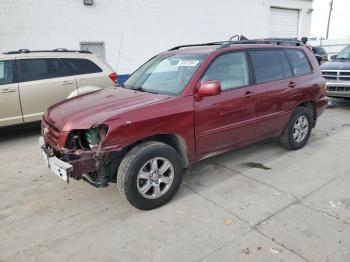  Salvage Toyota Highlander