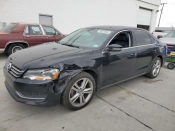  Salvage Volkswagen Passat