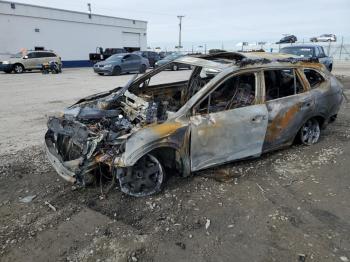  Salvage Subaru Outback