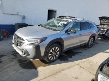  Salvage Subaru Outback