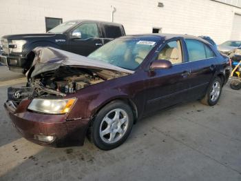  Salvage Hyundai SONATA