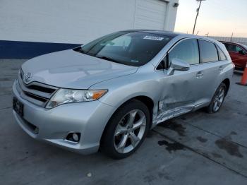  Salvage Toyota Venza