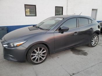  Salvage Mazda 3