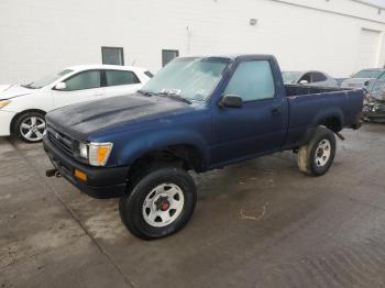  Salvage Toyota Pickup