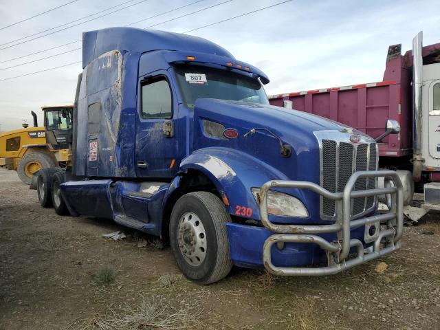  Salvage Peterbilt 579