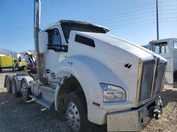  Salvage Kenworth Constructi