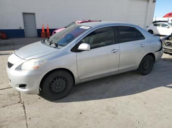  Salvage Toyota Yaris