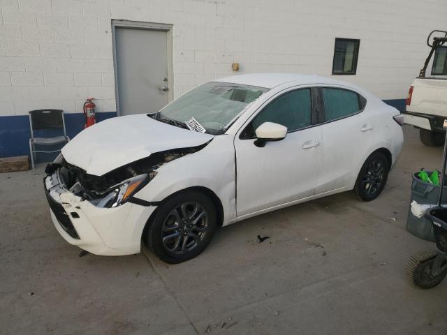  Salvage Toyota Yaris