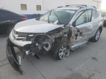  Salvage Toyota RAV4