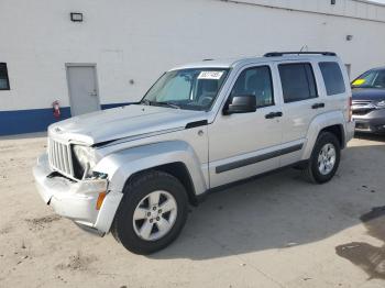  Salvage Jeep Liberty