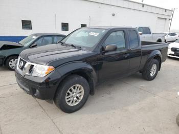  Salvage Nissan Frontier