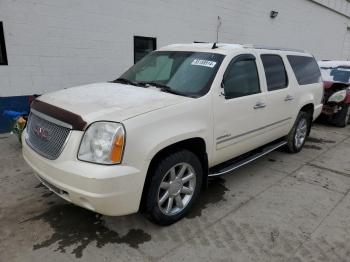  Salvage GMC Yukon