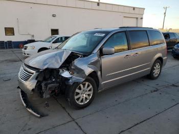  Salvage Chrysler Minivan