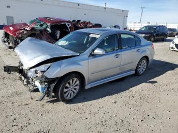  Salvage Subaru Legacy