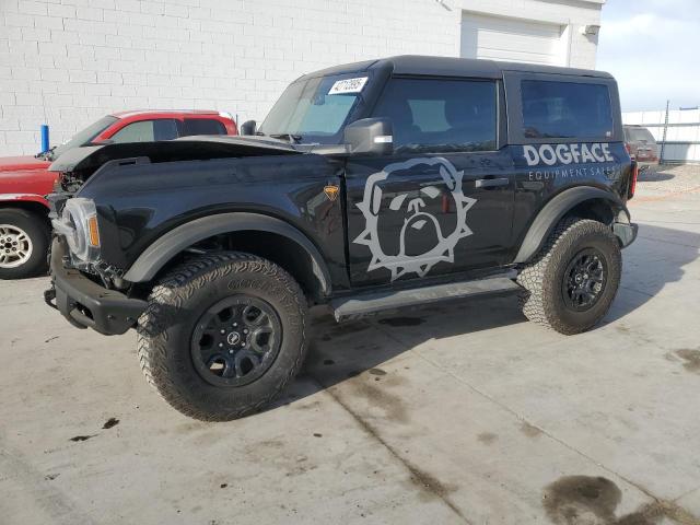  Salvage Ford Bronco