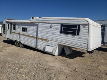  Salvage Koun 5th Wheel