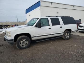  Salvage GMC Suburban