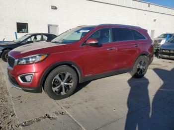  Salvage Kia Sorento