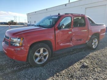  Salvage Chevrolet Avalanche