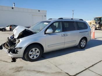  Salvage Kia Sedona