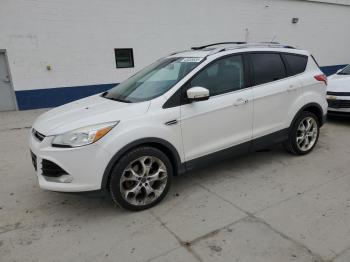  Salvage Ford Escape