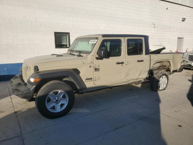  Salvage Jeep Gladiator