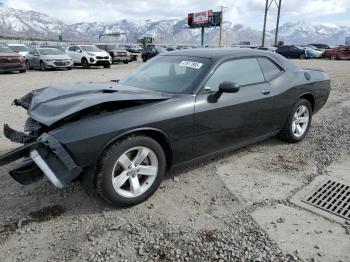  Salvage Dodge Challenger