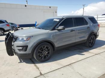  Salvage Ford Explorer