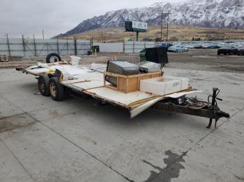  Salvage Komf Trailer