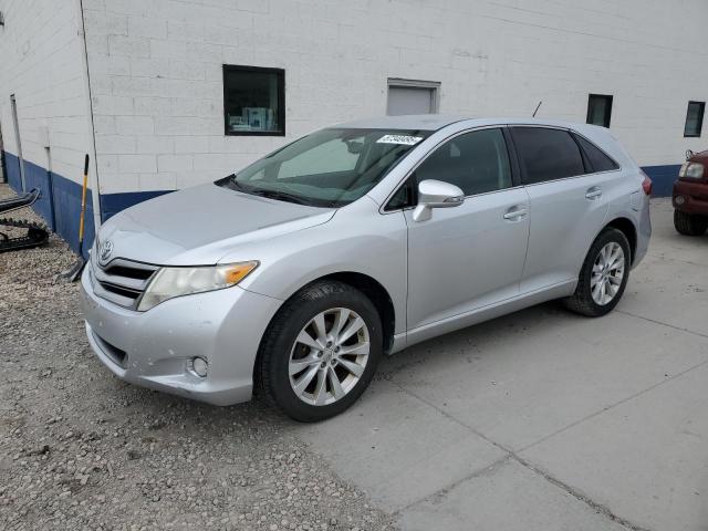  Salvage Toyota Venza