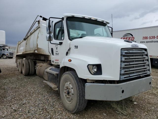  Salvage Freightliner 114sd